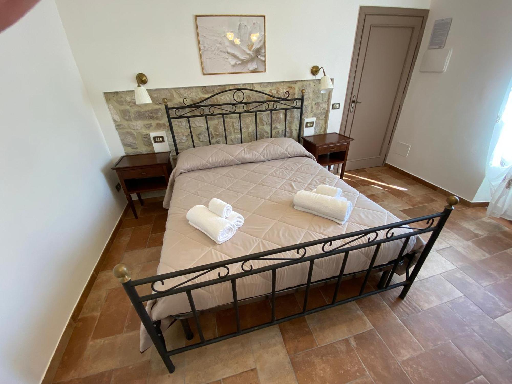 مبيت وإفطار Lenola La Casa Di Nonna Tella المظهر الخارجي الصورة